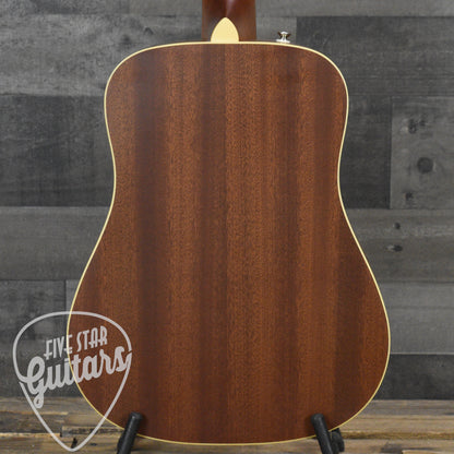 Fender Redondo Mini - Sunburst with Gig Bag