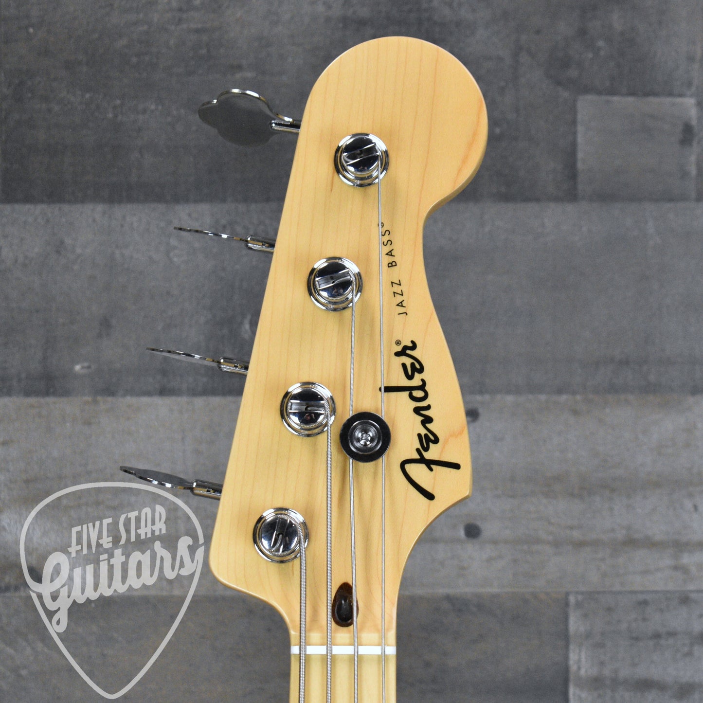 Fender Standard Jazz Bass Maple Fingerboard - Black