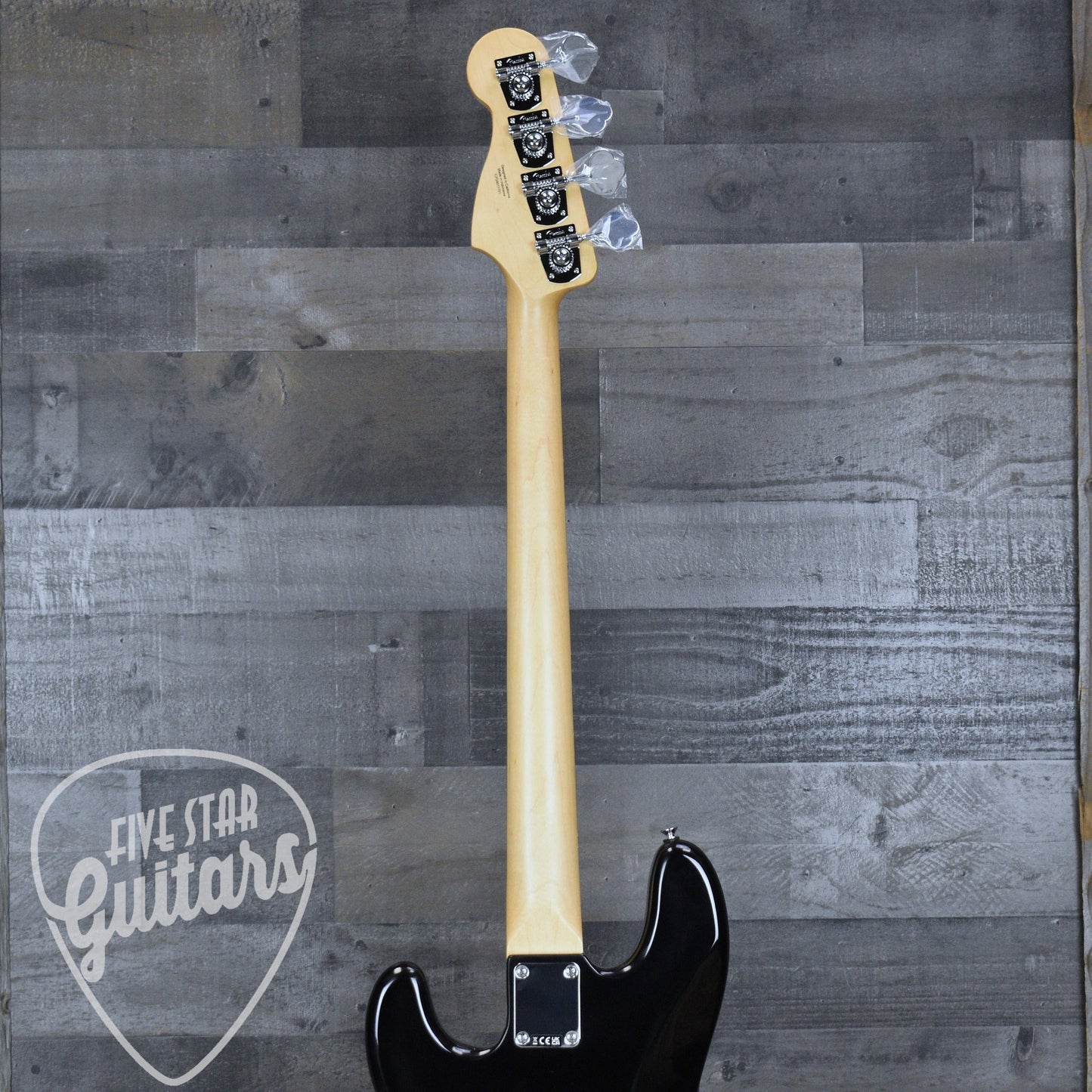 Fender Standard Precision Bass Laurel Fingerboard White Pickguard - Black