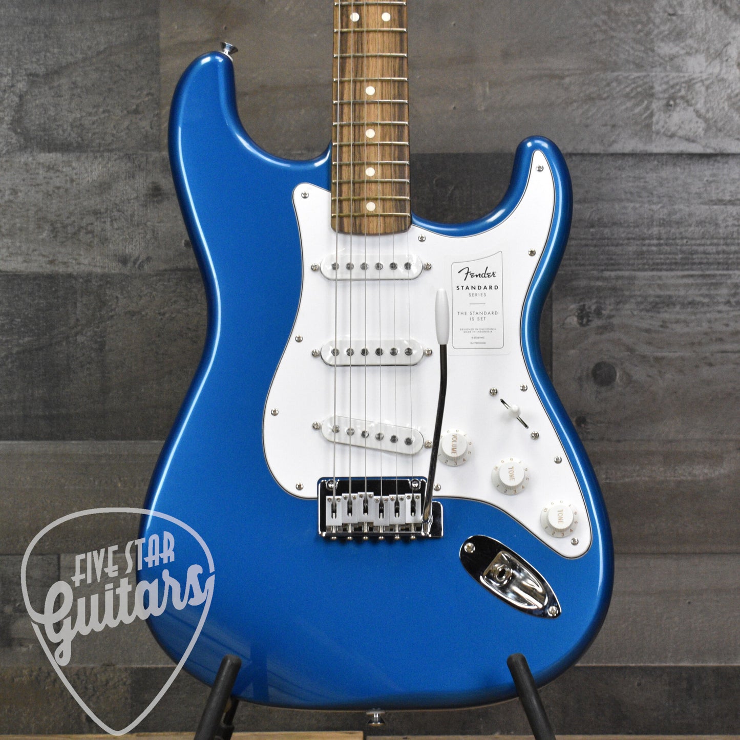 Fender Standard Stratocaster - Aqua Marine Metallic
