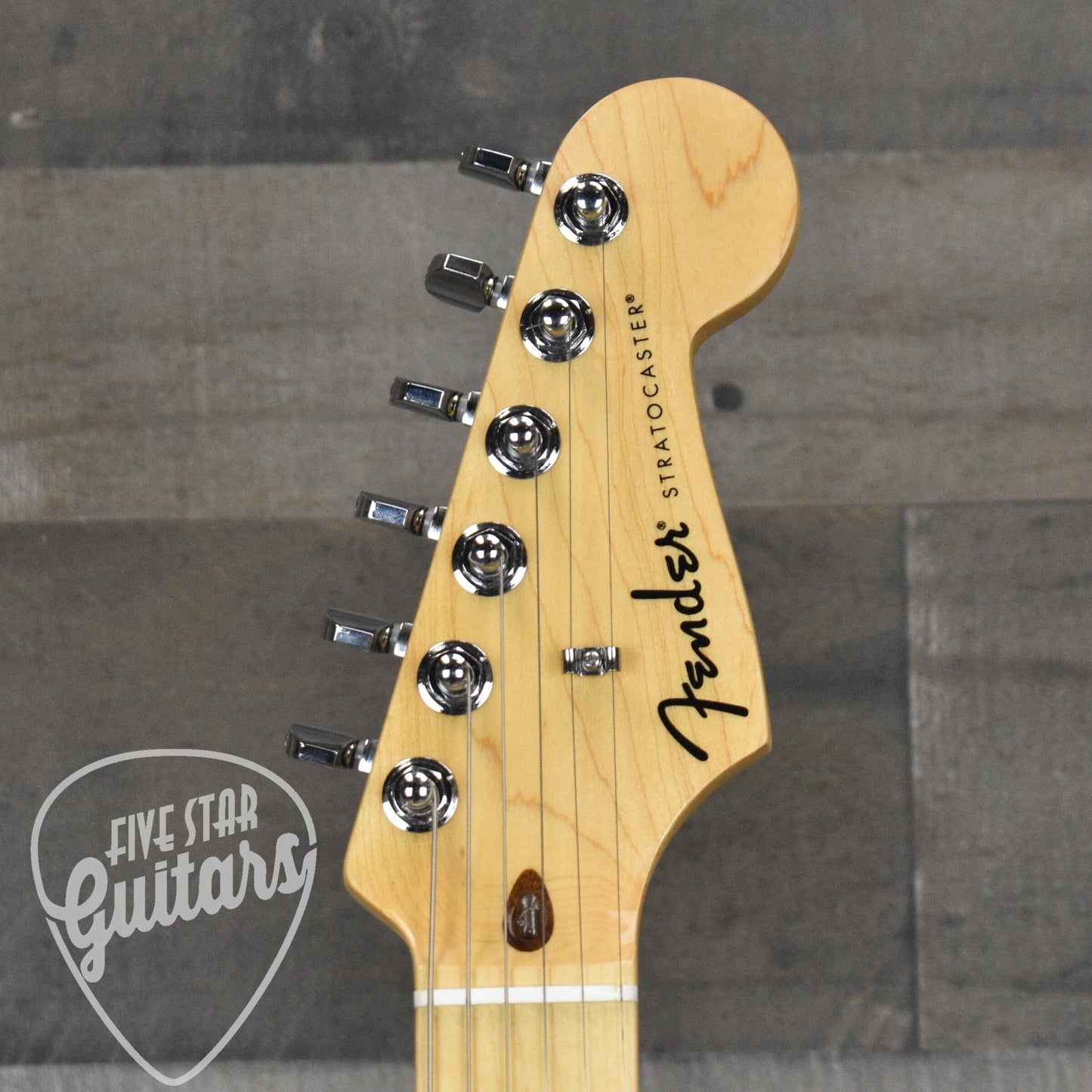 Fender Standard Stratocaster - Candy Cola