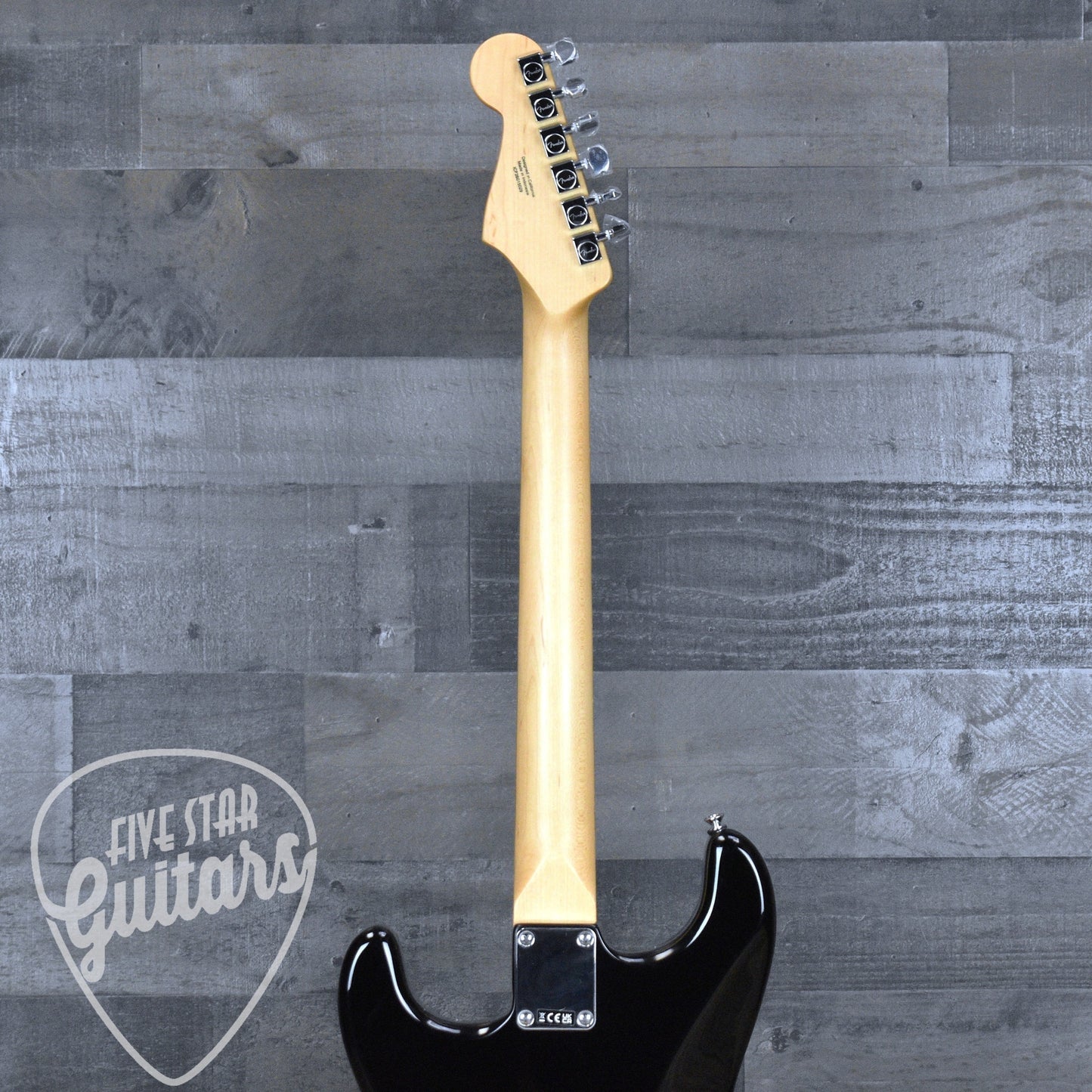 Fender Standard Stratocaster HSS Laurel Fingerboard - Black