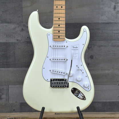 Fender Standard Stratocaster Maple Fingerboard - Olympic White