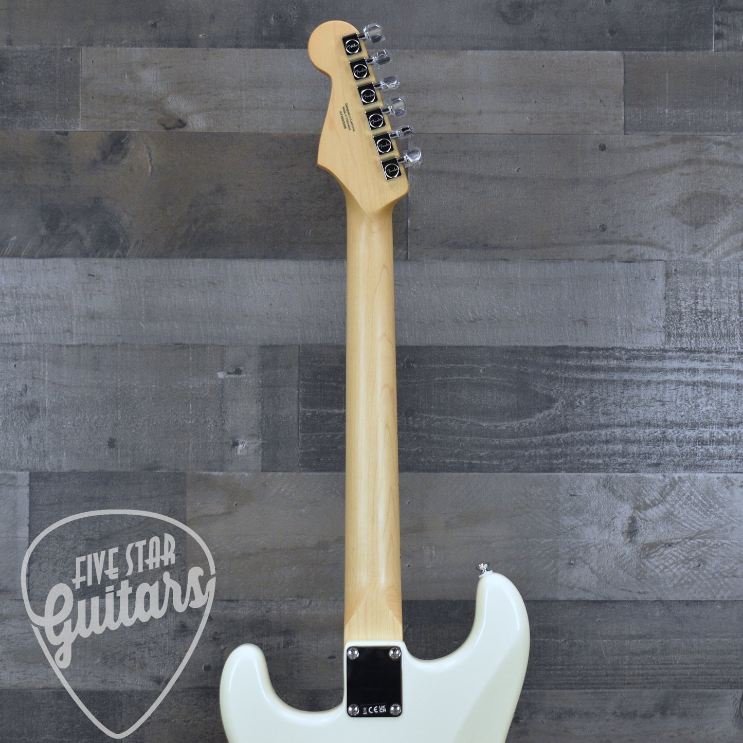Fender Standard Stratocaster Maple Fingerboard - Olympic White