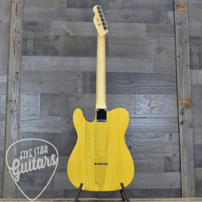 Fender Standard Telecaster Maple Fingerboard - Butterscotch Blonde