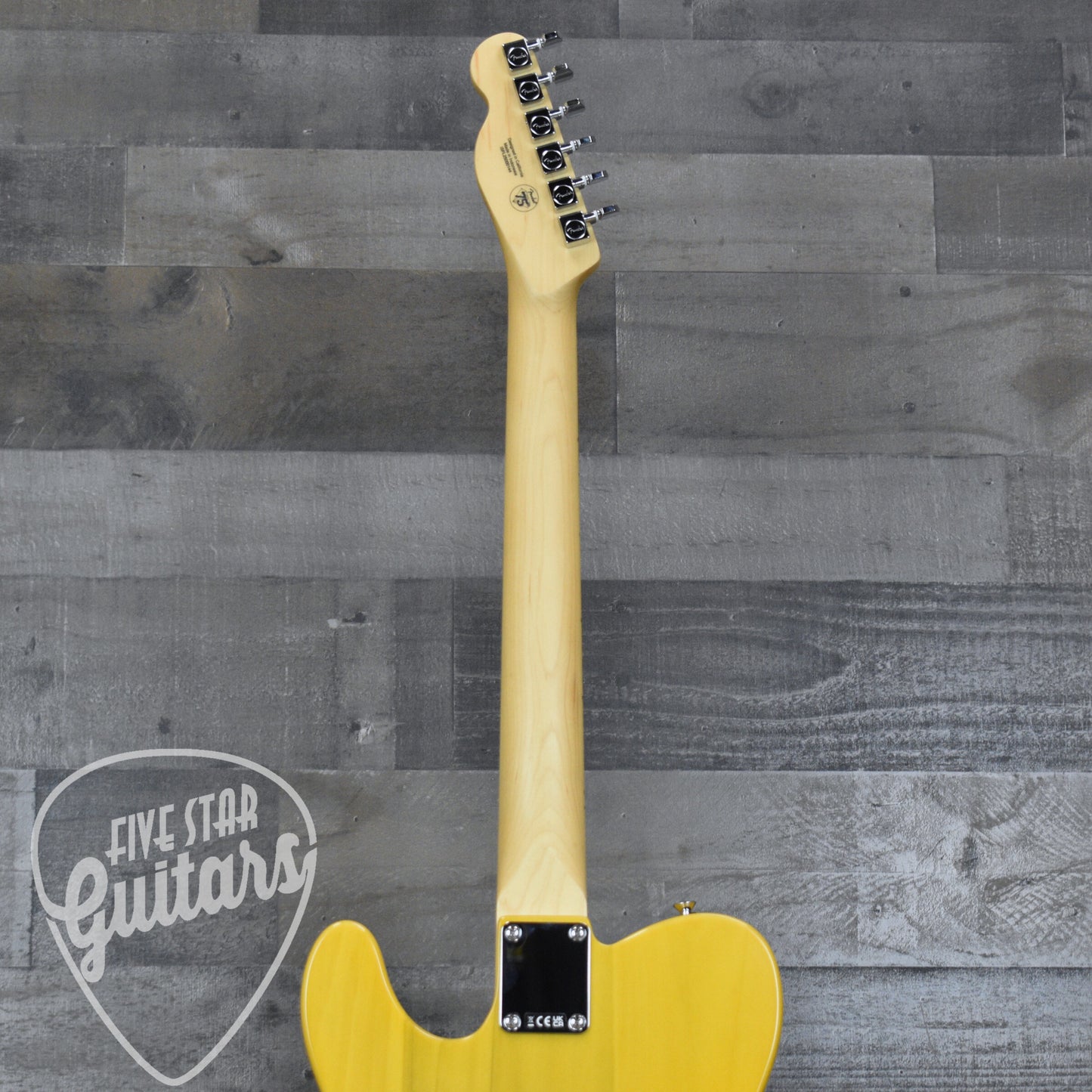 Fender Standard Telecaster Maple Fingerboard - Butterscotch Blonde