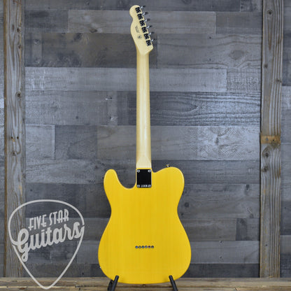 Fender Standard Telecaster Maple Fingerboard - Butterscotch Blonde