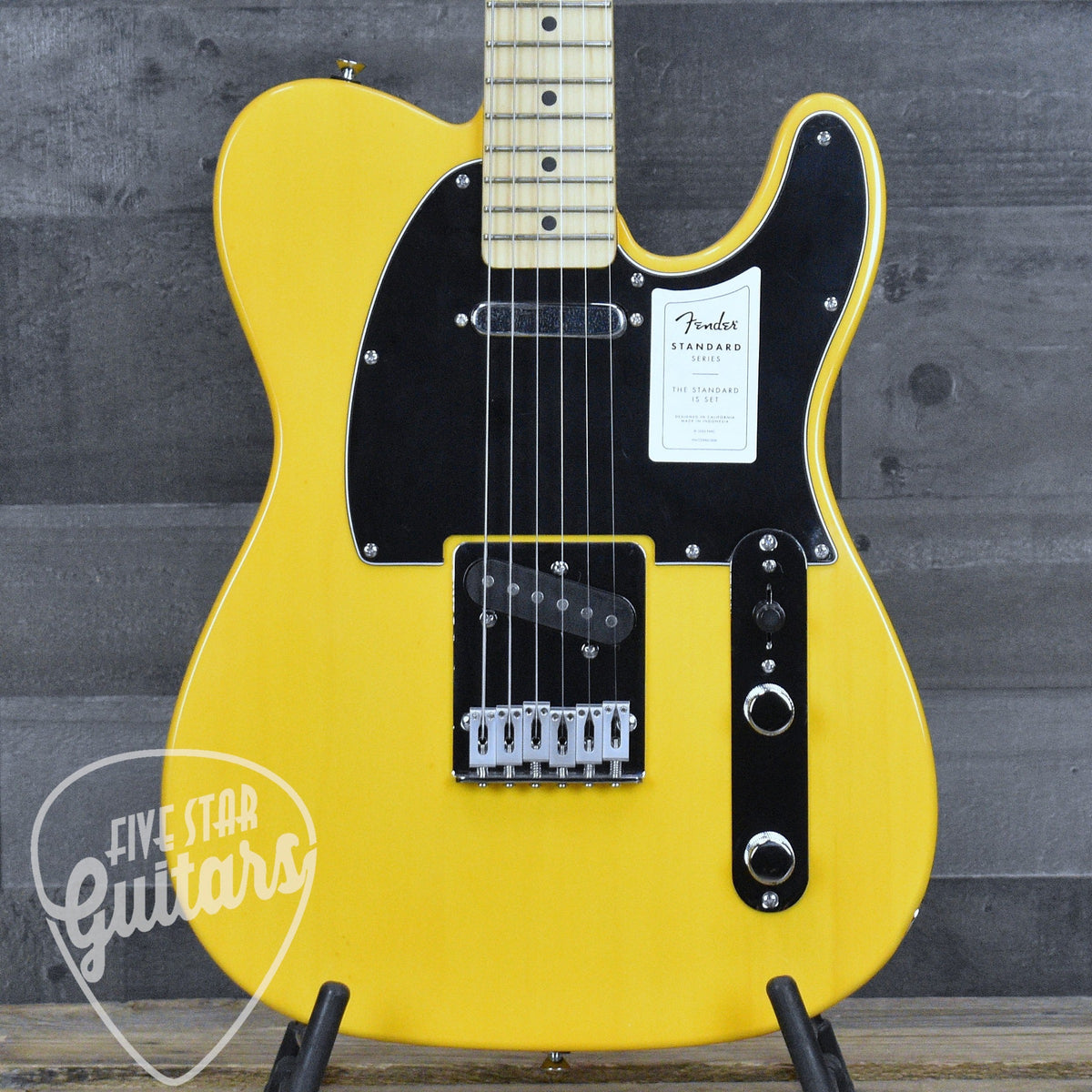 Fender Standard Telecaster Maple Fingerboard - Butterscotch Blonde
