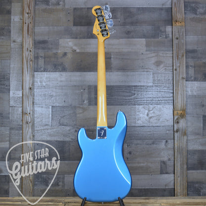 Fender Vintera III Late 60s Precision Bass - Lake Placid Blue with Gigbag