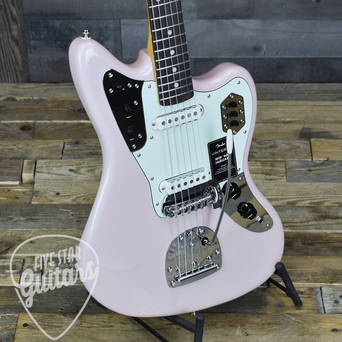 Fender Vintera  III Mid 60s Jaguar - Shell Pink with Gigbag