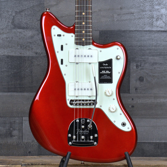 Fender Vintera III Mid 60s Jazzmaster - Candy Apple Red with Gigbag