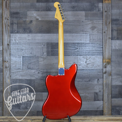 Fender Vintera III Mid 60s Jazzmaster - Candy Apple Red with Gigbag