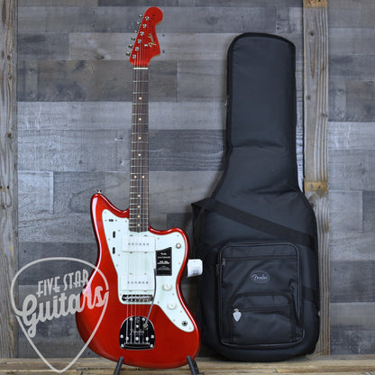 Fender Vintera III Mid 60s Jazzmaster - Candy Apple Red with Gigbag