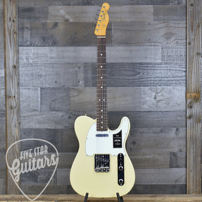 Fender Vintera III Mid 60s Telecaster - Vintage Blonde with Gigbag