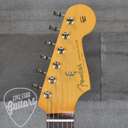 Fender Vintera II '60s Stratocaster Rosewood Fingerboard - Olympic White with Gigbag