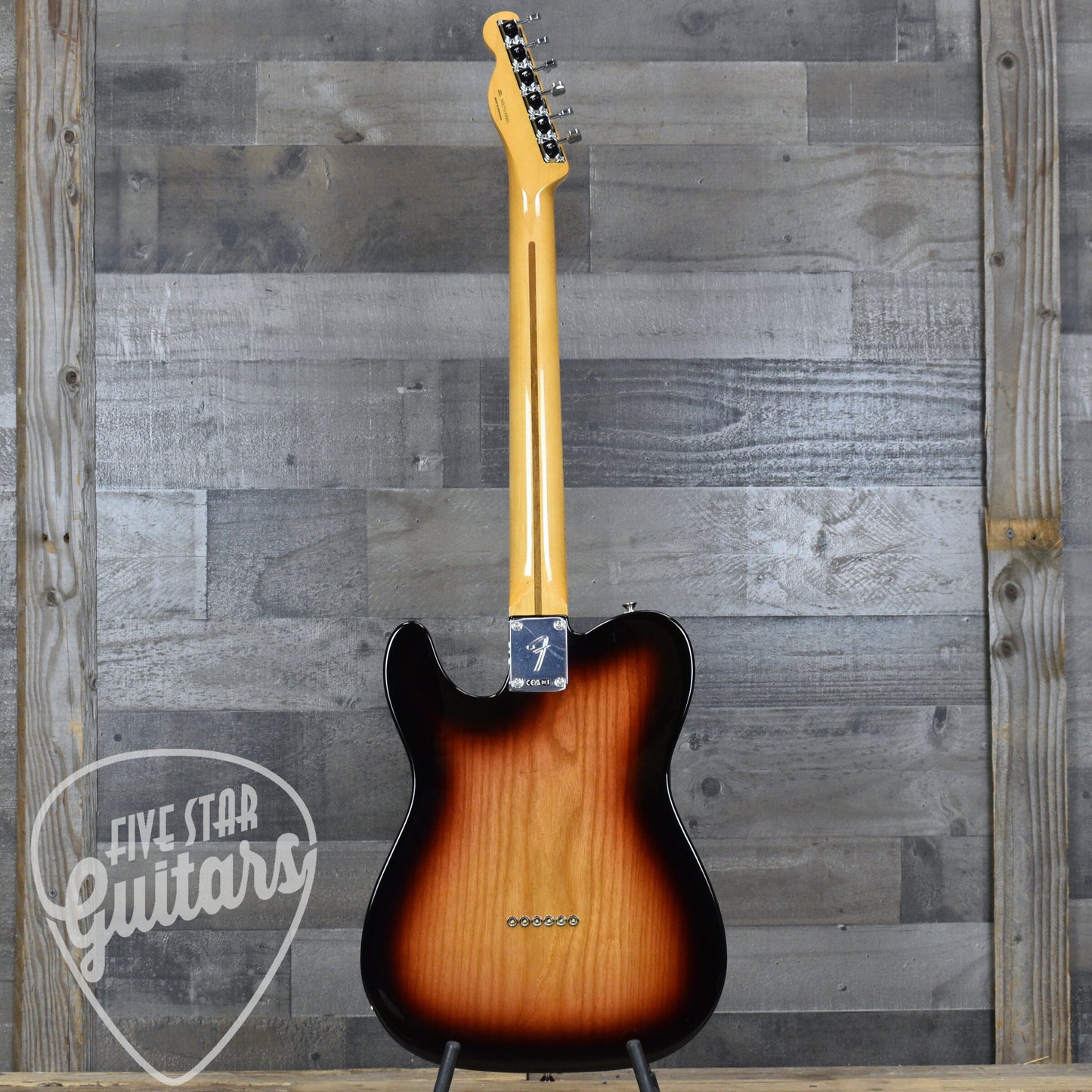 Fender Vintera II '60s Telecaster Thinline - 3-Color Sunburst with Gig Bag
