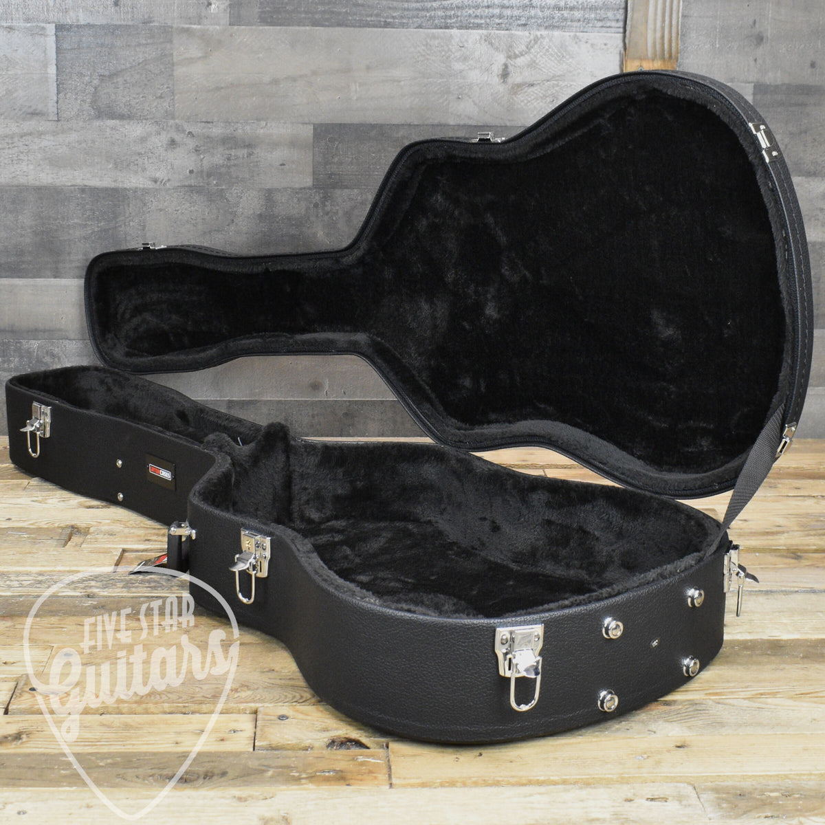 Gator 12 String Dreadnought Guitar Wood Case