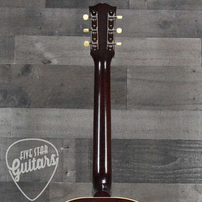 Gibson 1942 Banner J-45 -  Vintage Sunburst with Hard Shell Case