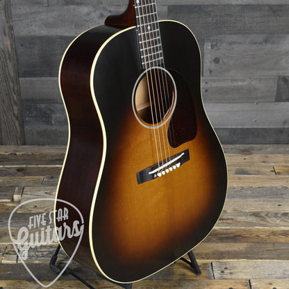 Gibson 1942 Banner J-45 -  Vintage Sunburst with Hard Shell Case
