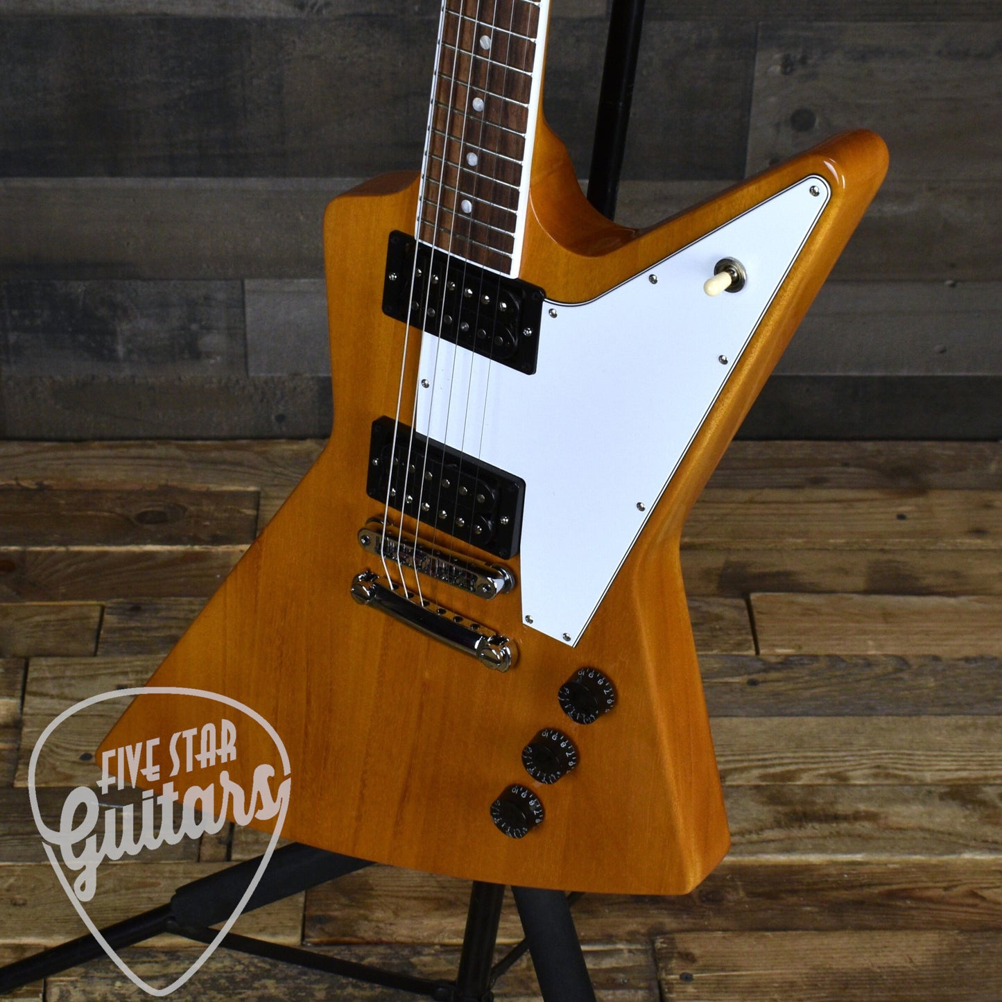 Gibson 70s Explorer - Antique Natural with Hard Shell Case