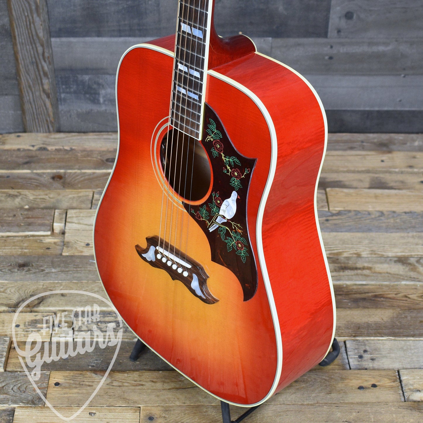 Gibson Dove Original - Vintage Cherry Sunburst with Hard Shell Case