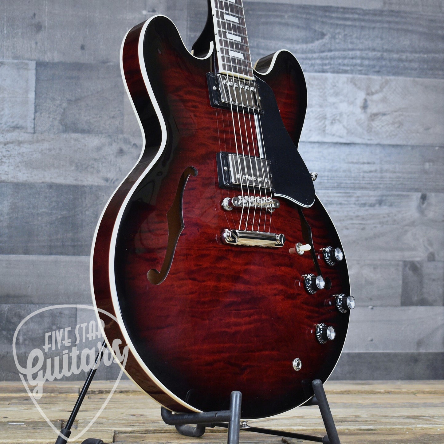 Gibson ES-335 Figured - Blood Moon Burst with Hard Shell Case