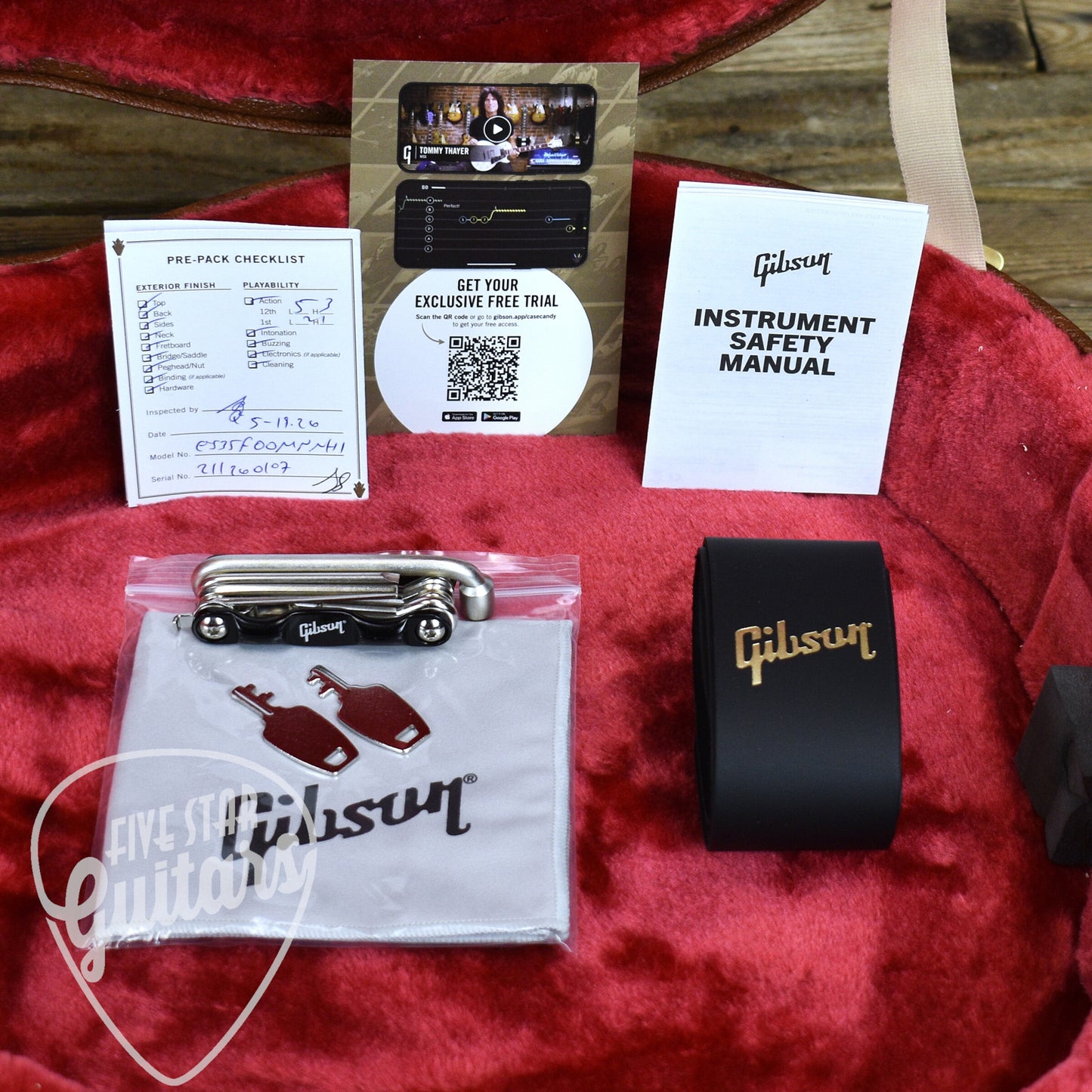 Gibson ES-335 Figured - Blood Moon Burst with Hard Shell Case