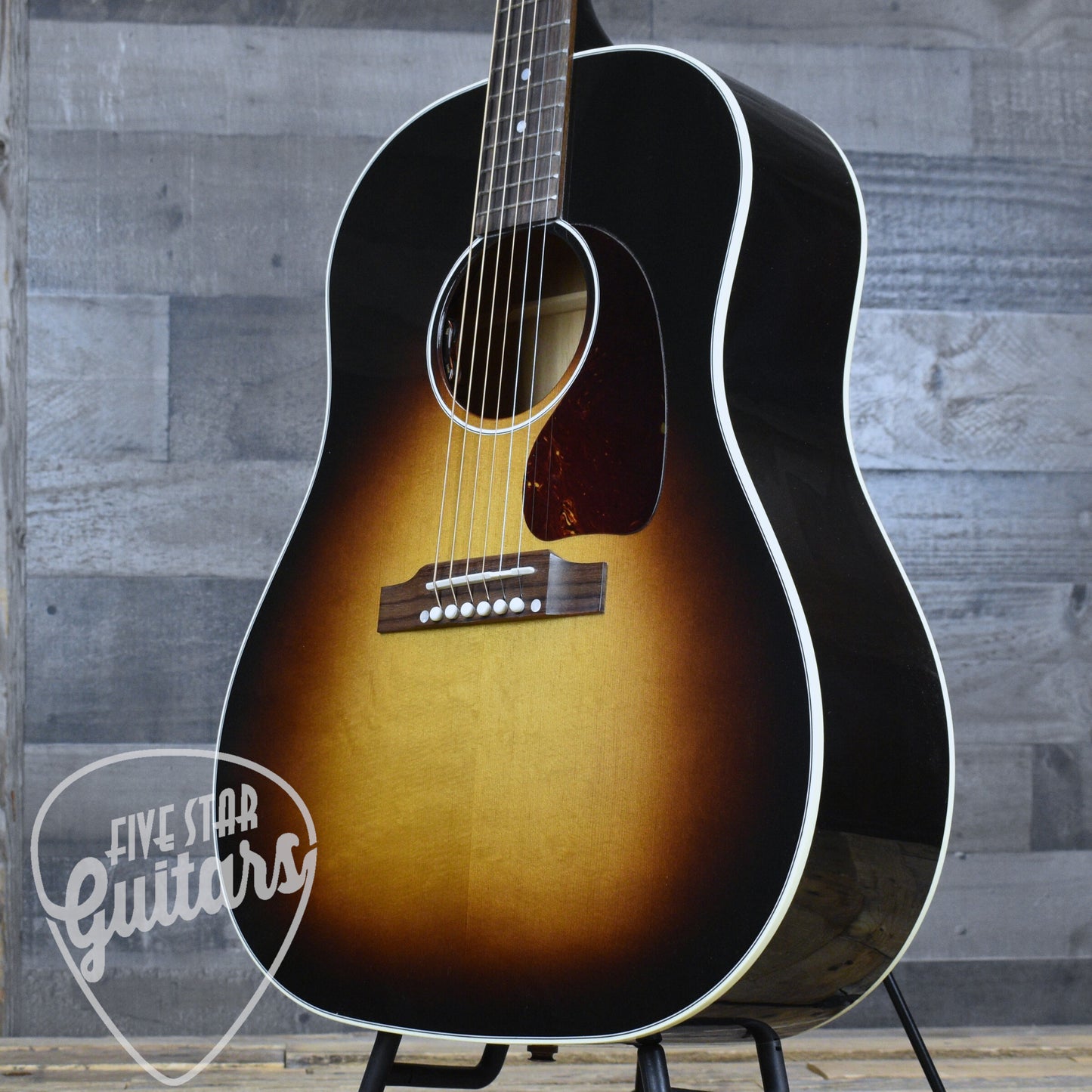 Gibson J-45 Standard - Vintage Sunburst with Hard Shell Case