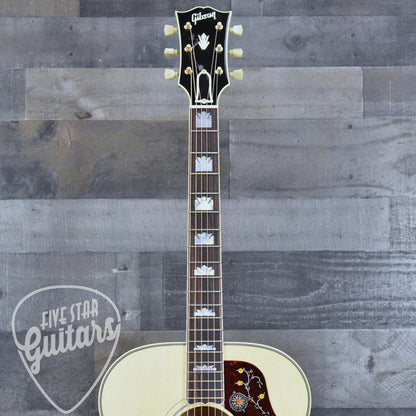 Gibson SJ-200 Original - Antique Natural with Hard Shell Case