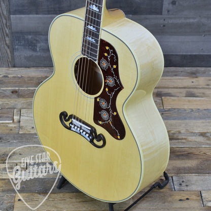 Gibson SJ-200 Original - Antique Natural with Hard Shell Case