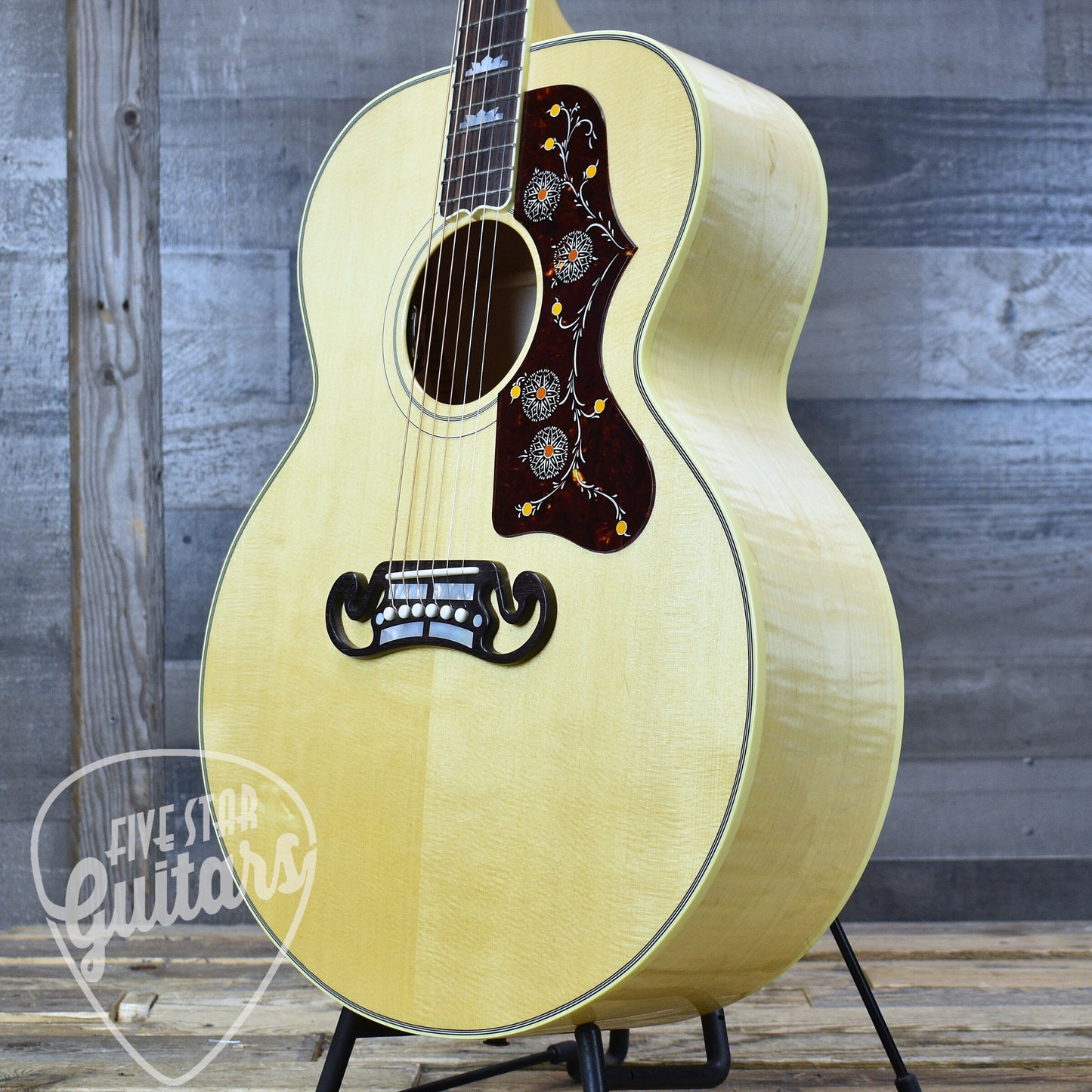 Gibson SJ-200 Original - Antique Natural with Hard Shell Case