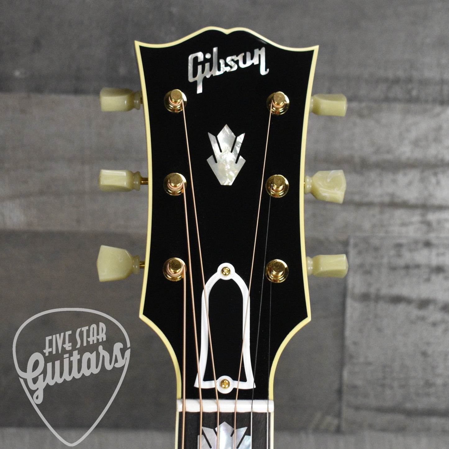 Gibson SJ-200 Original - Vintage Sunburst with Hard Shell Case