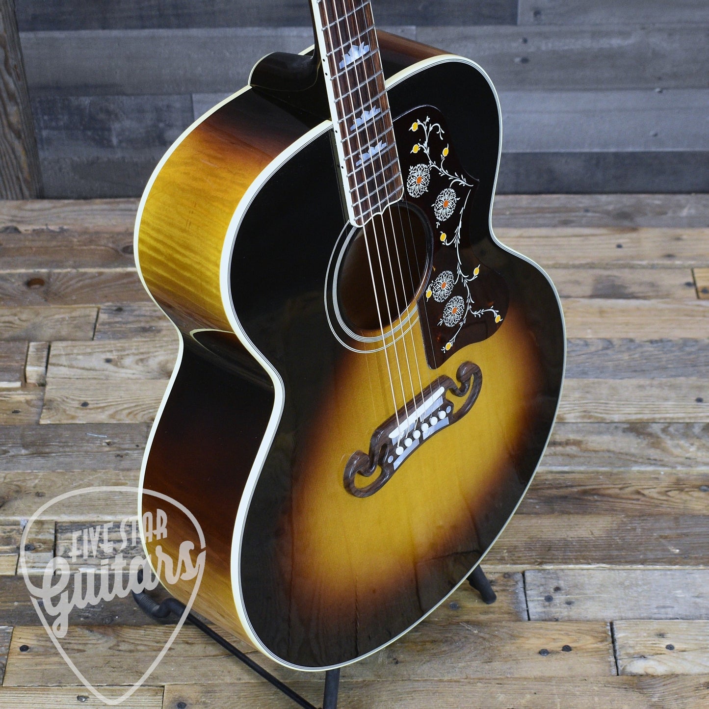 Gibson SJ-200 Original - Vintage Sunburst with Hard Shell Case