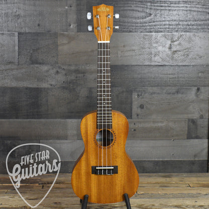 Kala KA-15C Concert Ukulele Bundle - Satin Mahogany