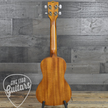 Kala KA-15C Concert Ukulele Bundle - Satin Mahogany