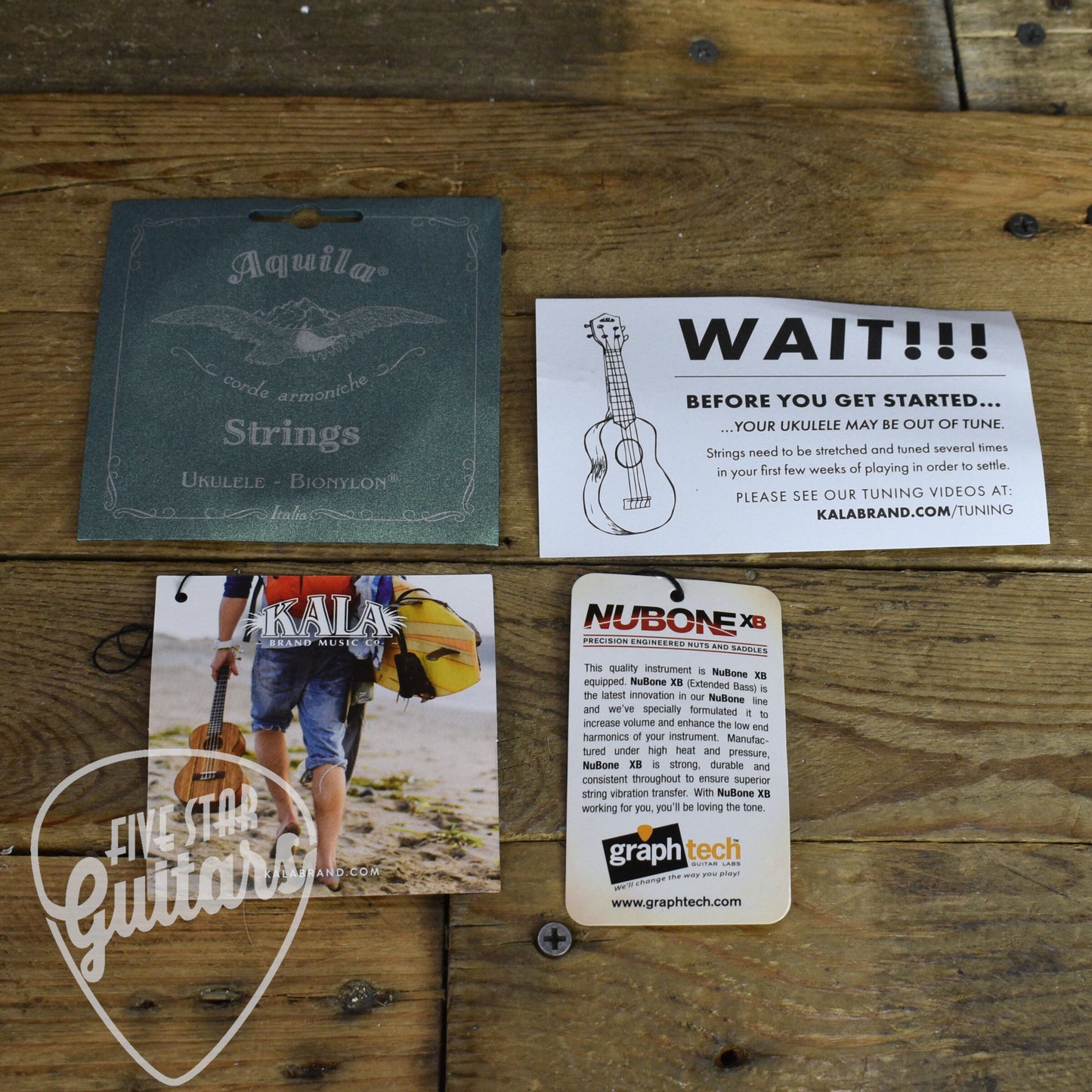 Kala KA-15C Concert Ukulele Bundle - Satin Mahogany