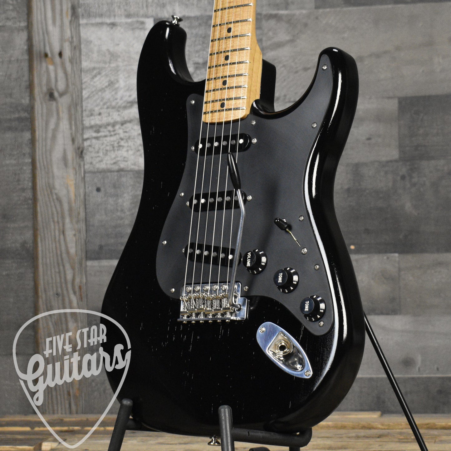 LsL NAMM 2025 Eras Series Saticoy SSS Maple Neck - Black