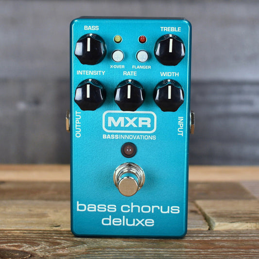 MXR M83 Bass Chorus Deluxe