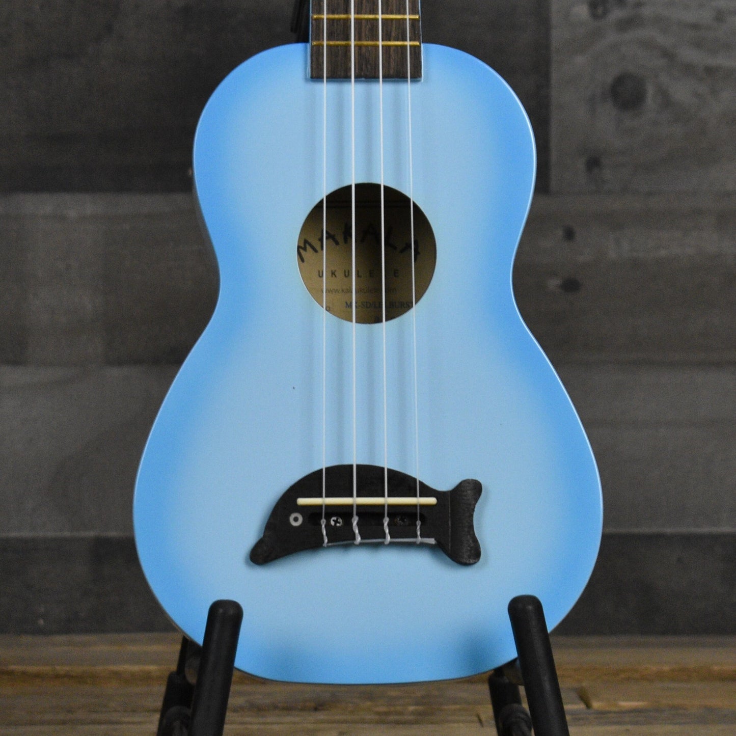 Makala Dolphin Uke Light Blue Burst