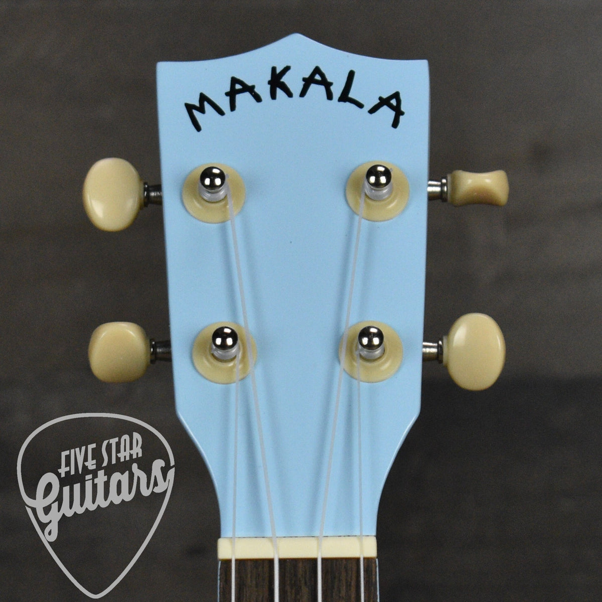 Makala Dolphin Ukulele Light Blue Burst