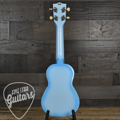 Makala Dolphin Uke Light Blue Burst