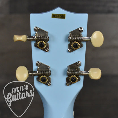 Makala Dolphin Ukulele Light Blue Burst