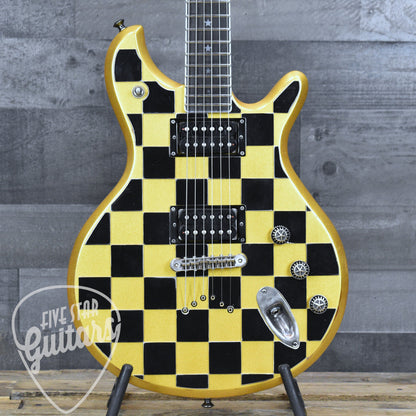 McSwain Guitars "Goldie" - with Hardshell Case