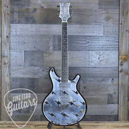 McSwain Guitars "Silver Bolt" - with Hardshell Case