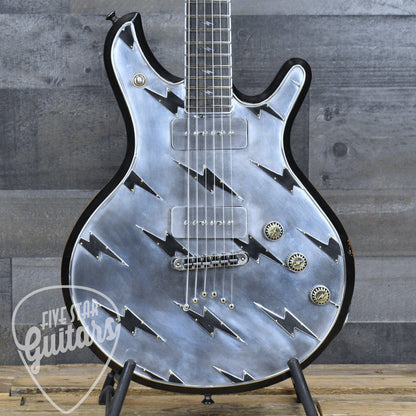 McSwain Guitars "Silver Bolt" - with Hardshell Case