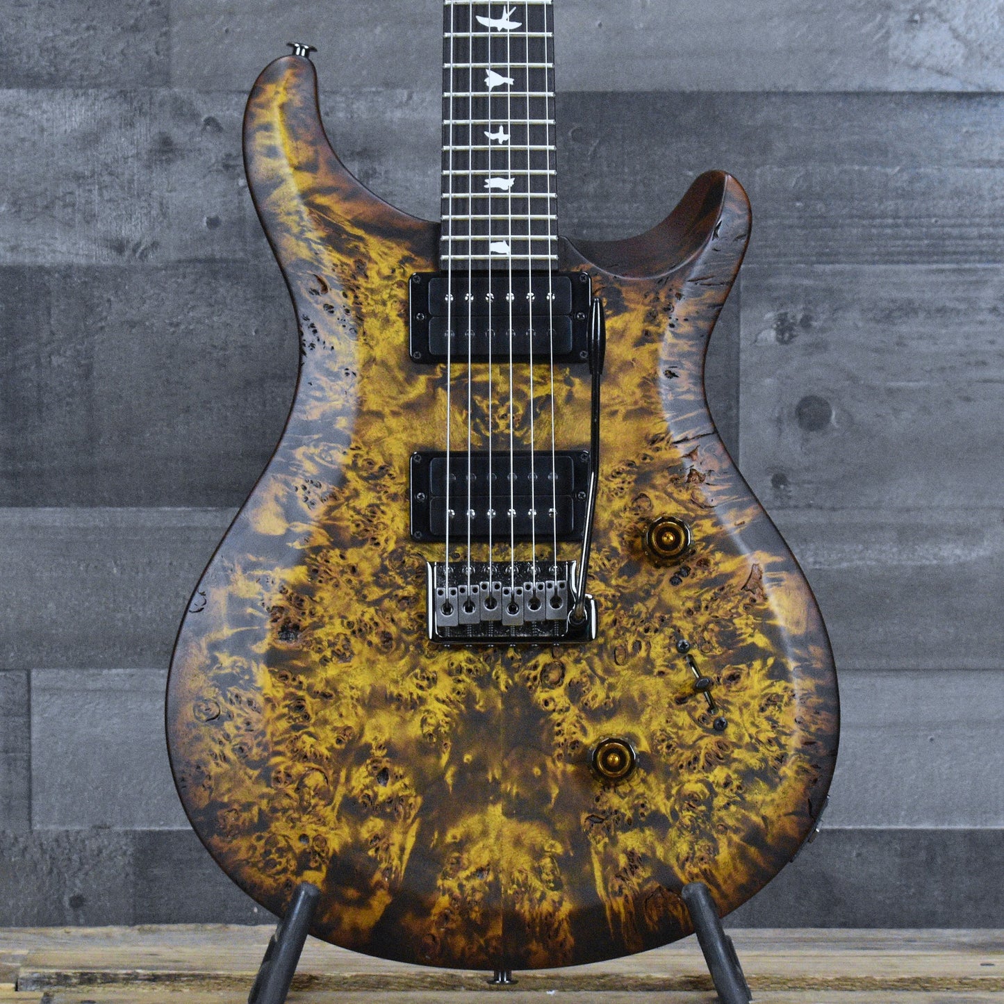 PRS PRS S2 Custom 24 Poplar Burl - Black Gold Burst with Gigbag