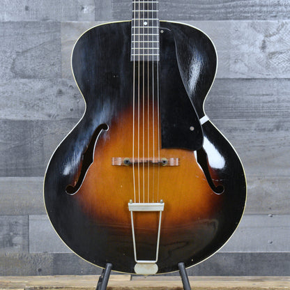 Pre-Owned 1953 Gibson L-48 - Sunburst with Hardshell Case