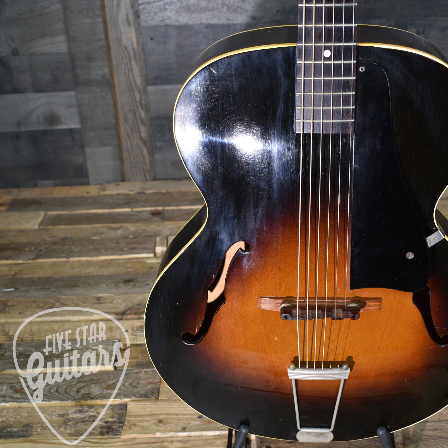 Pre-Owned 1953 Gibson L-48 - Sunburst with Hardshell Case