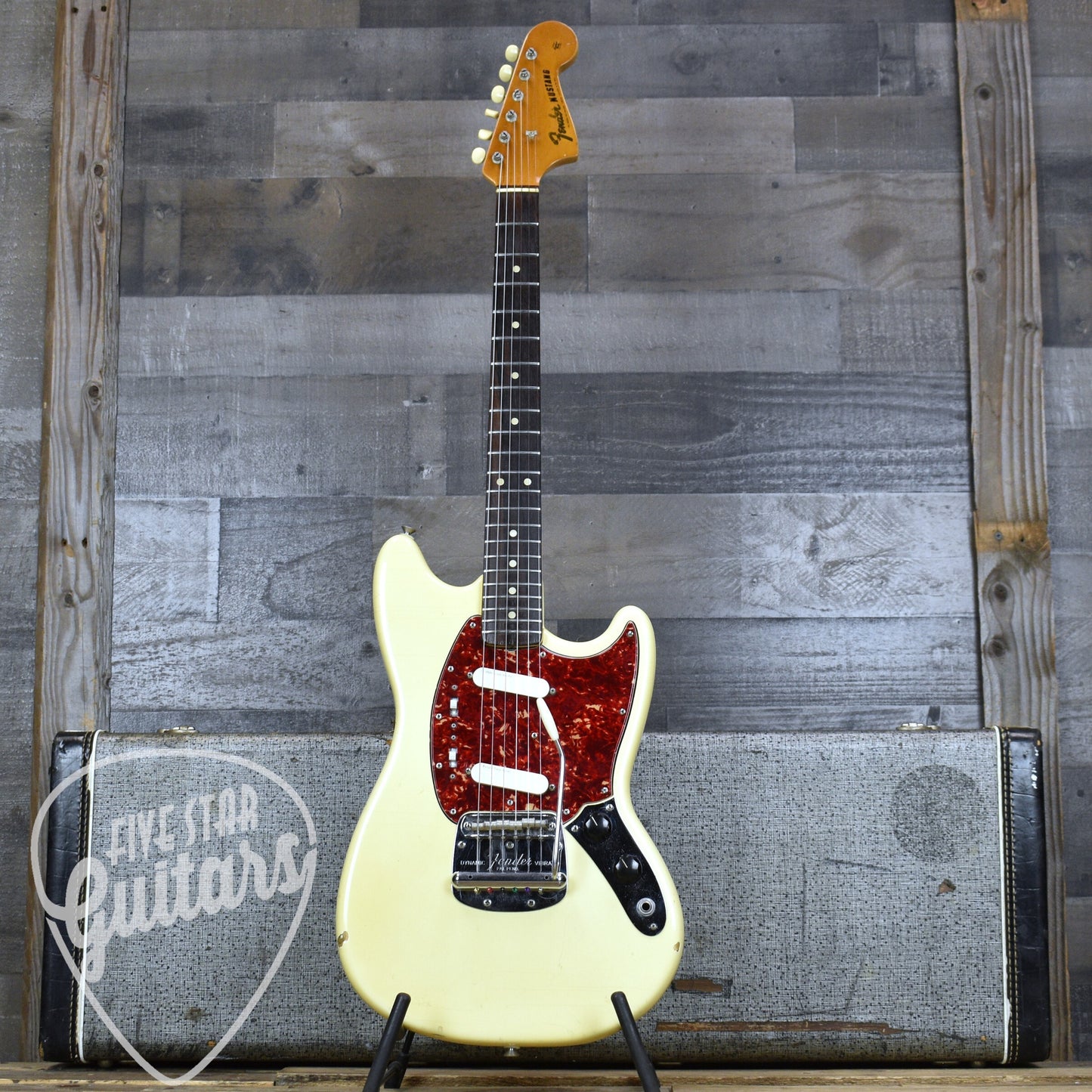 Pre-Owned 1965 Fender Mustang - Olympic White with Original Hardshell Case