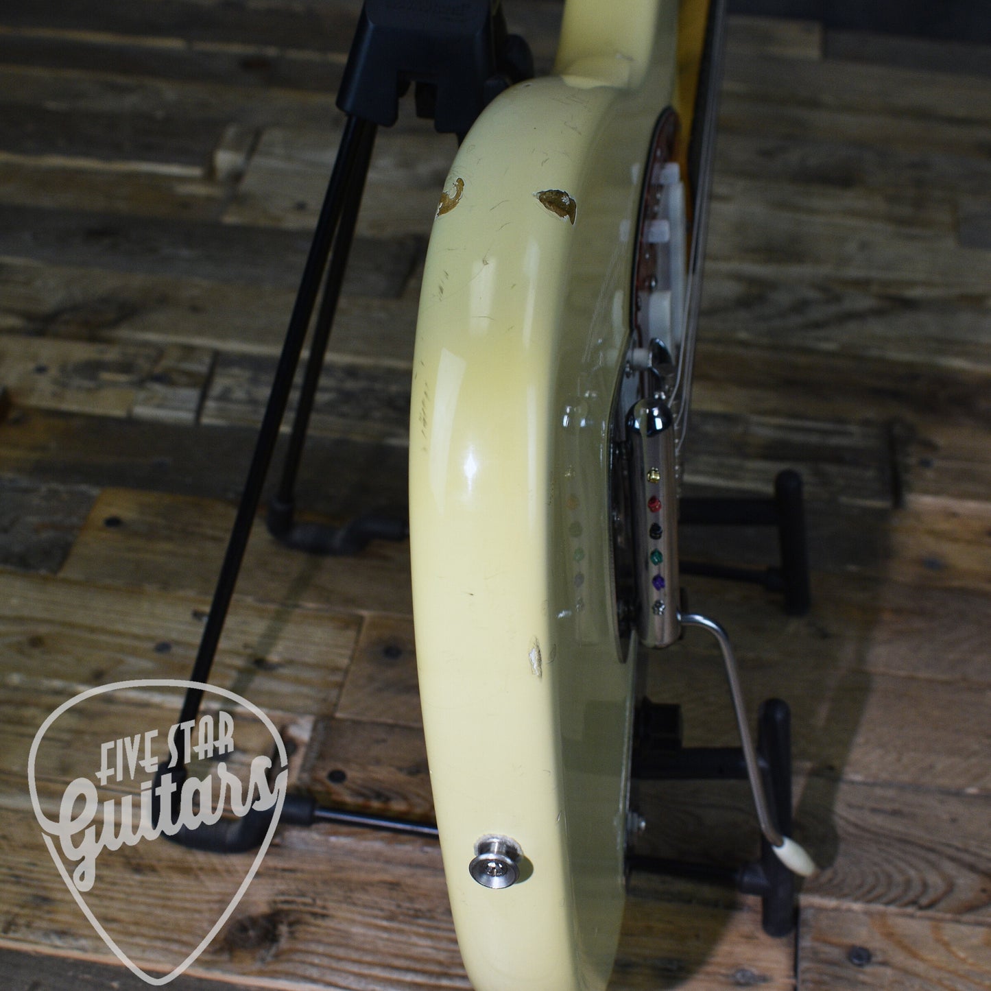 Pre-Owned 1965 Fender Mustang - Olympic White with Original Hardshell Case